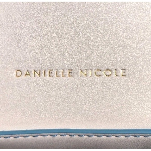 Danielle Nicole Disney Hercules Pegasus Wings Crossbody Bag Purse Used Flaws - Picture 6 of 16
